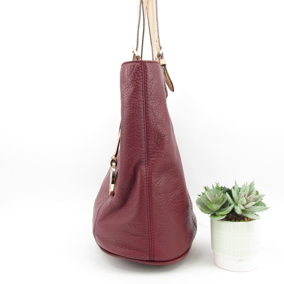 Michael Kors Jet Set Tote - Picture 3 of 6